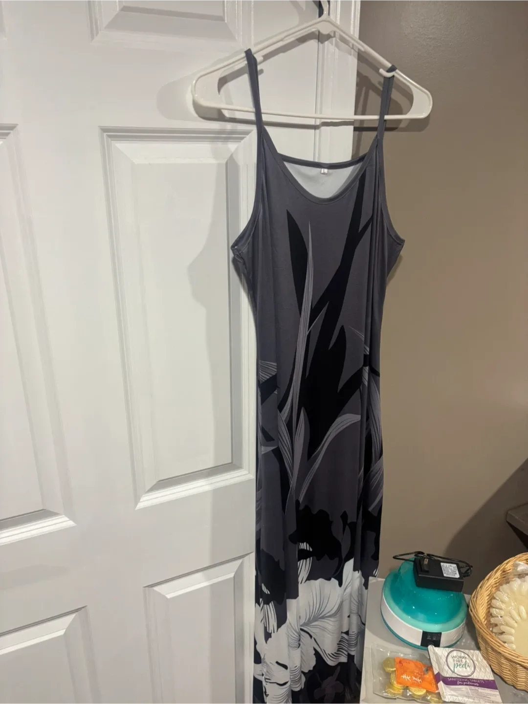 Floral Print Maxi Dress - Size L thumbnail
