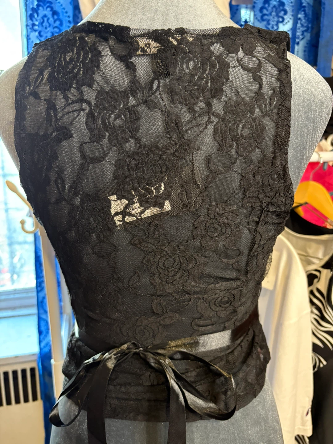 Black Lace Vest - photo 2