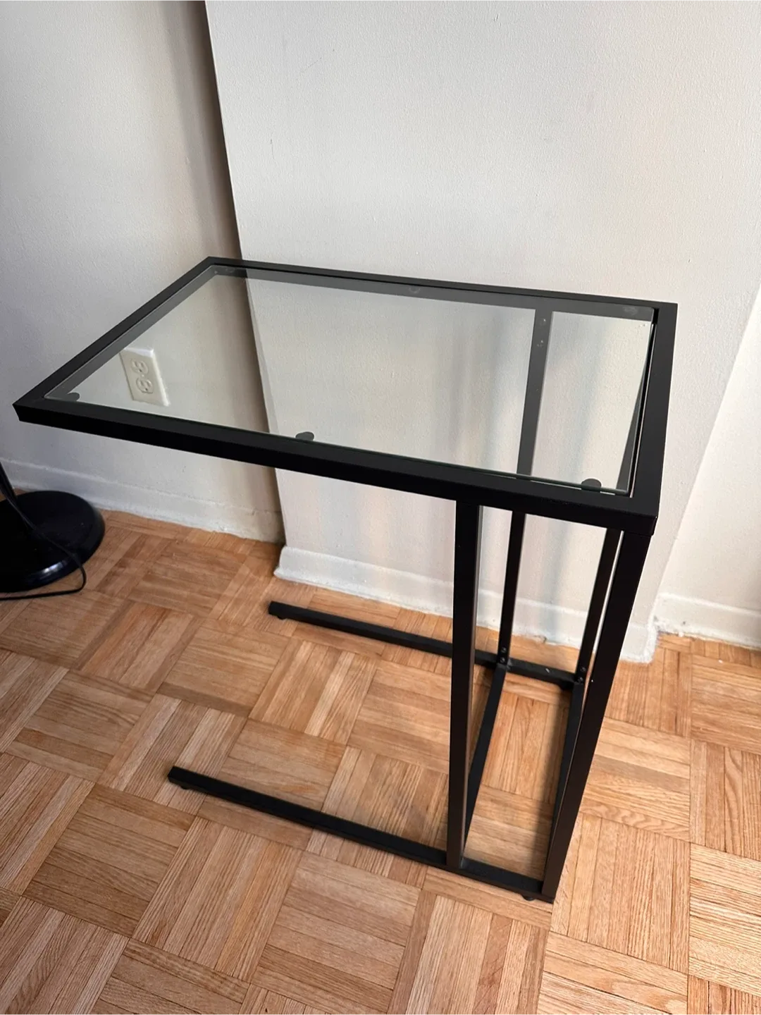 IKEA VITTSJÖ LAPTOP Table image indicator(2)