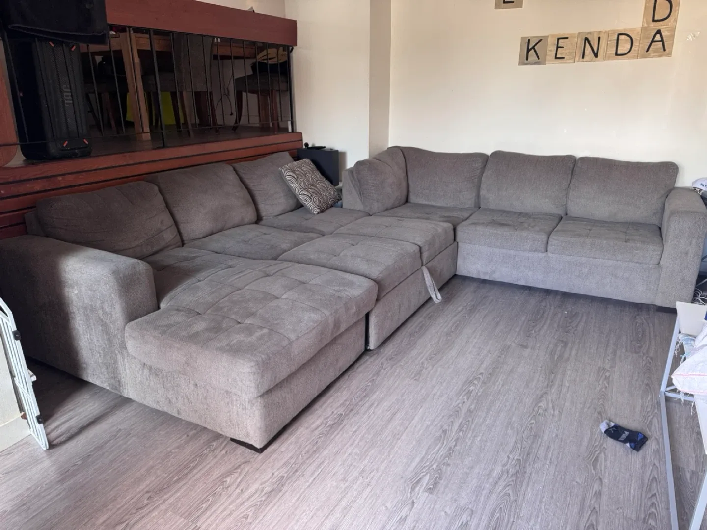 Grey Sectional Sofa with Chaise Lounge image indicator(3)