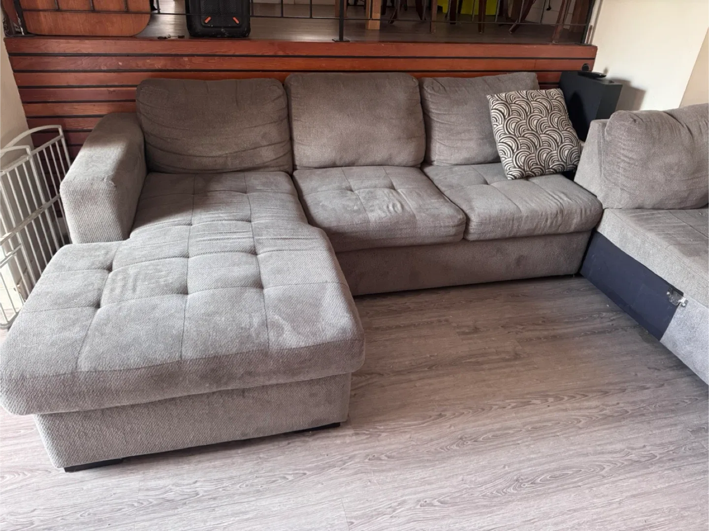 Grey Sectional Sofa with Chaise Lounge image indicator(4)