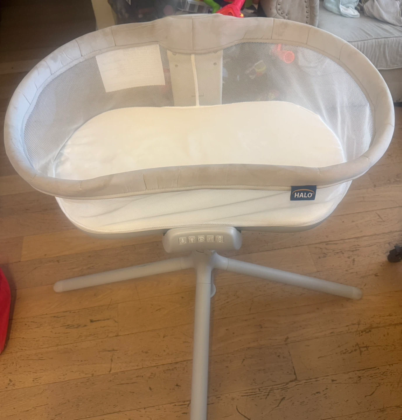 Halo Bassinest Swivel Sleeper