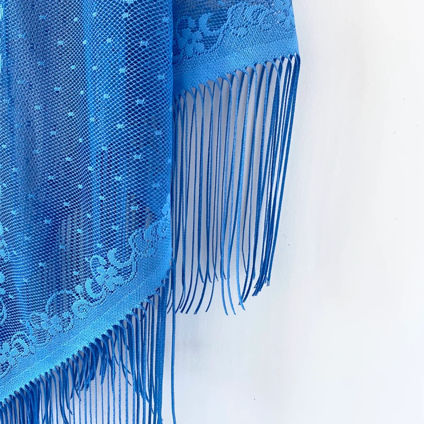 Vintage Triangle Lace Fringe Shawl / Scarf image indicator(5)