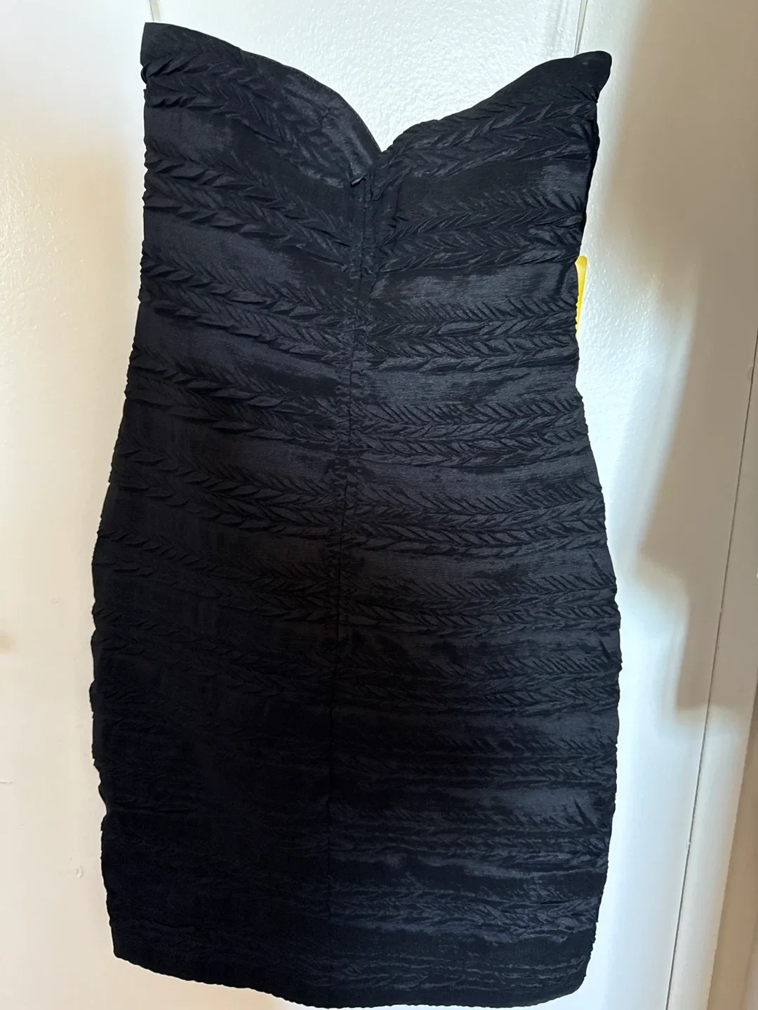 Black Strapless Party Dress image indicator(2)