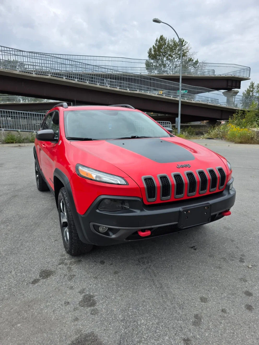 2017 Jeep Cherokee Trailhawk image indicator(3)