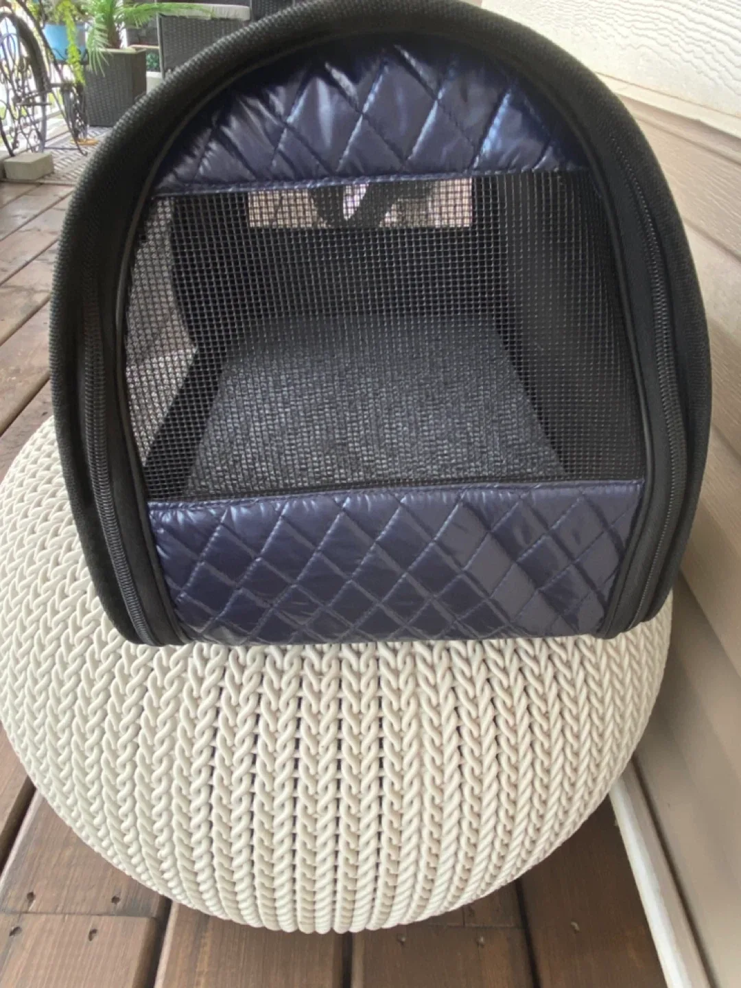 Blue Quilted Pet Carrier image indicator(6)