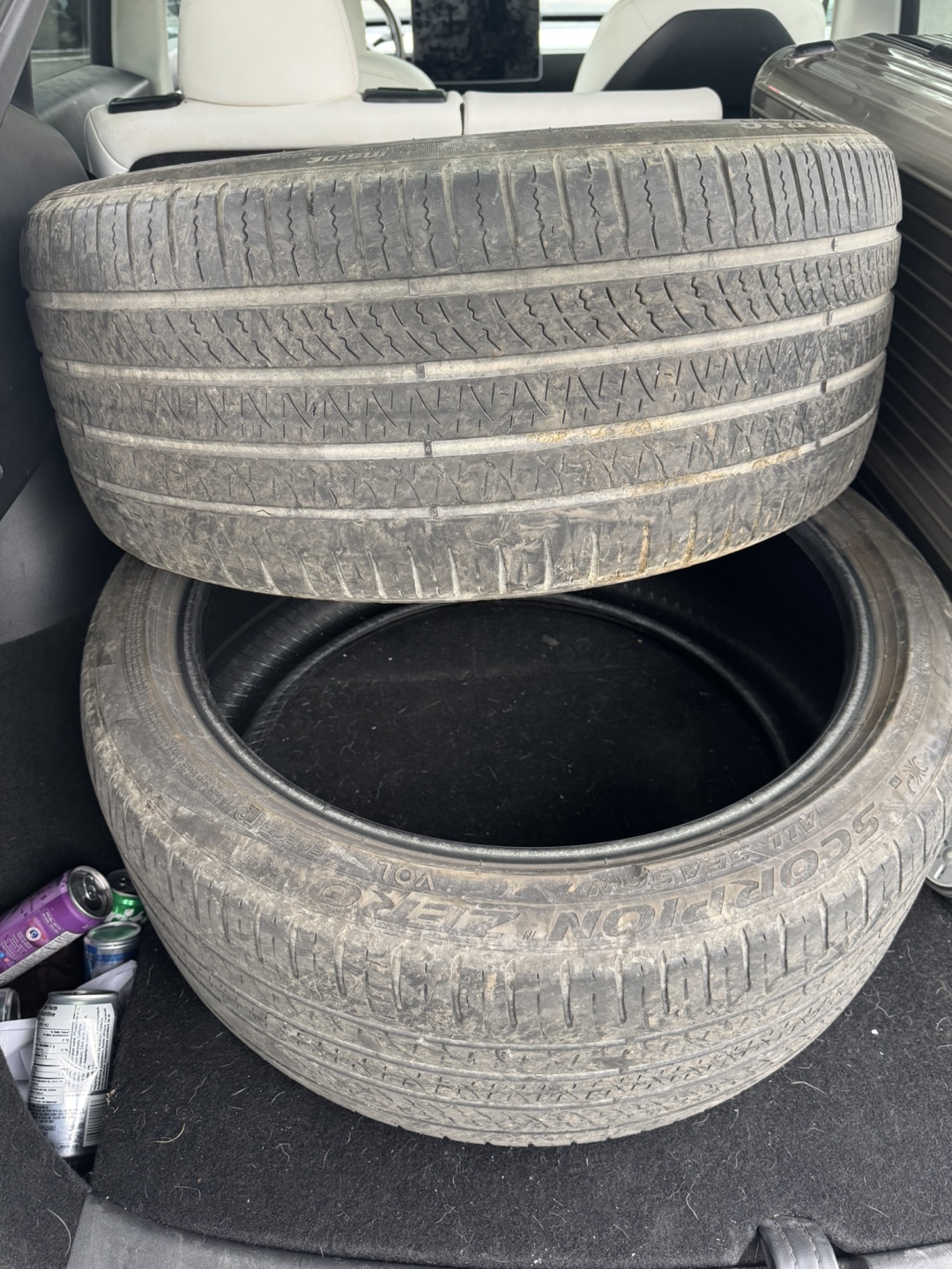 Tesla tires 255/40r20