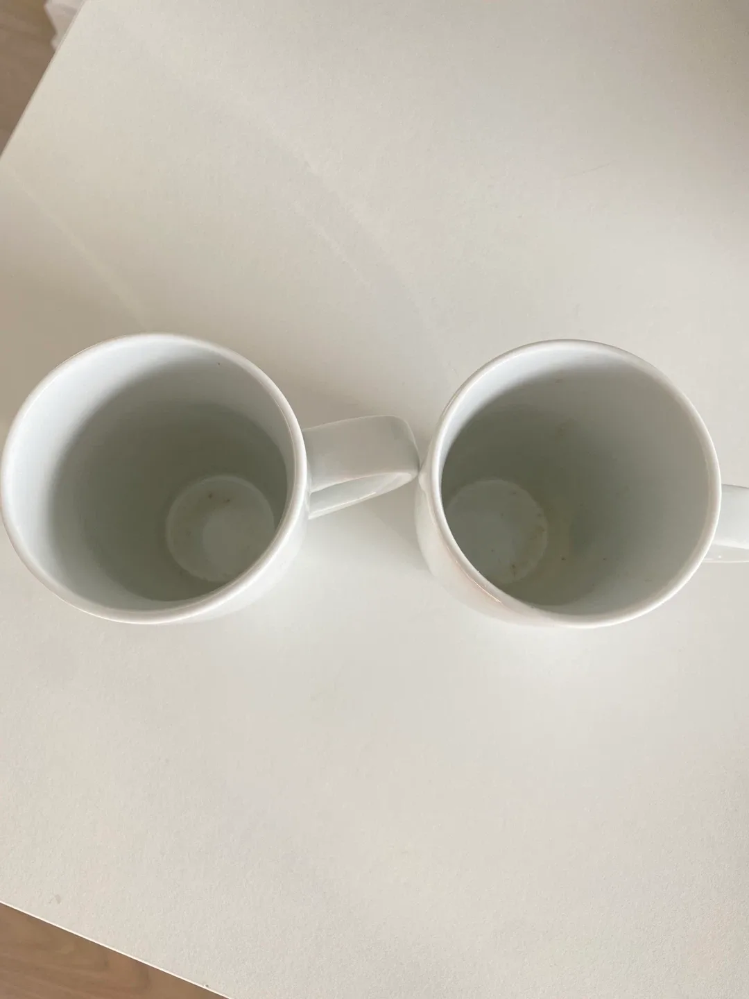 Set of 2 Ceramic Mugs image indicator(2)