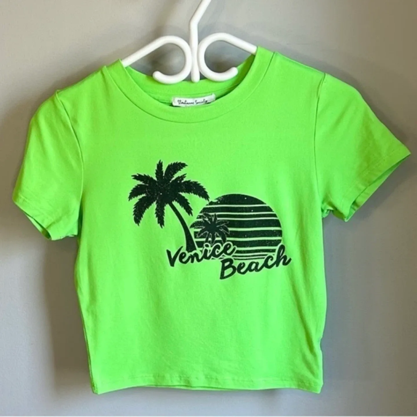 Streetwear Society Neon Cropped Graphic T Shirt Sz M thumbnail