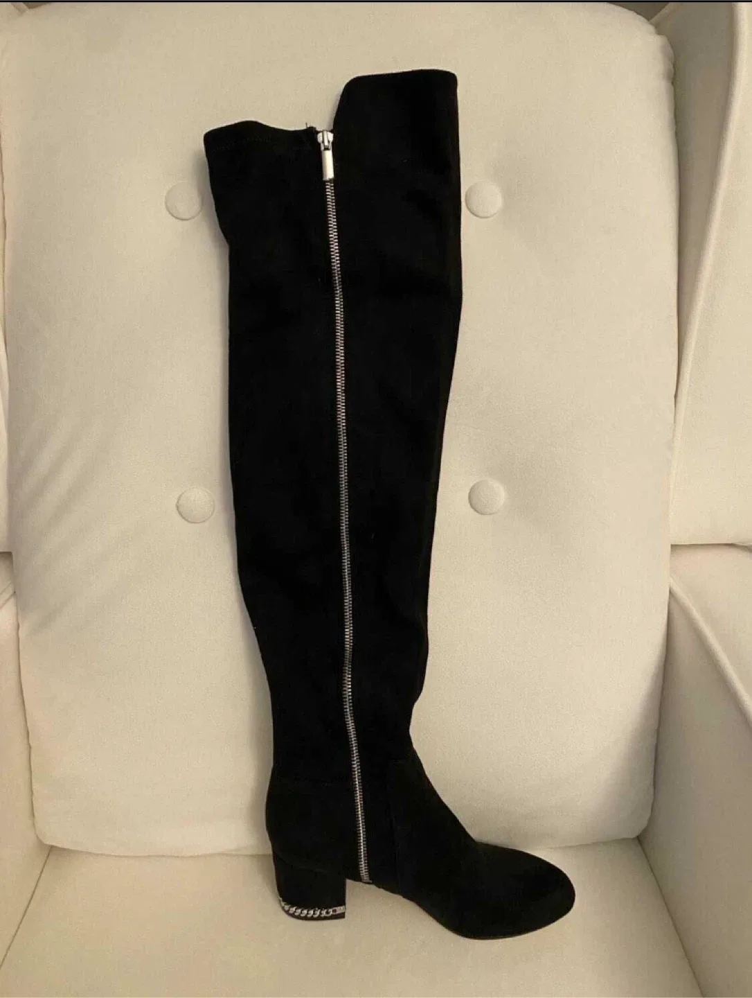 NEW Steve Madden Black Over-the-Knee Boots image indicator(3)