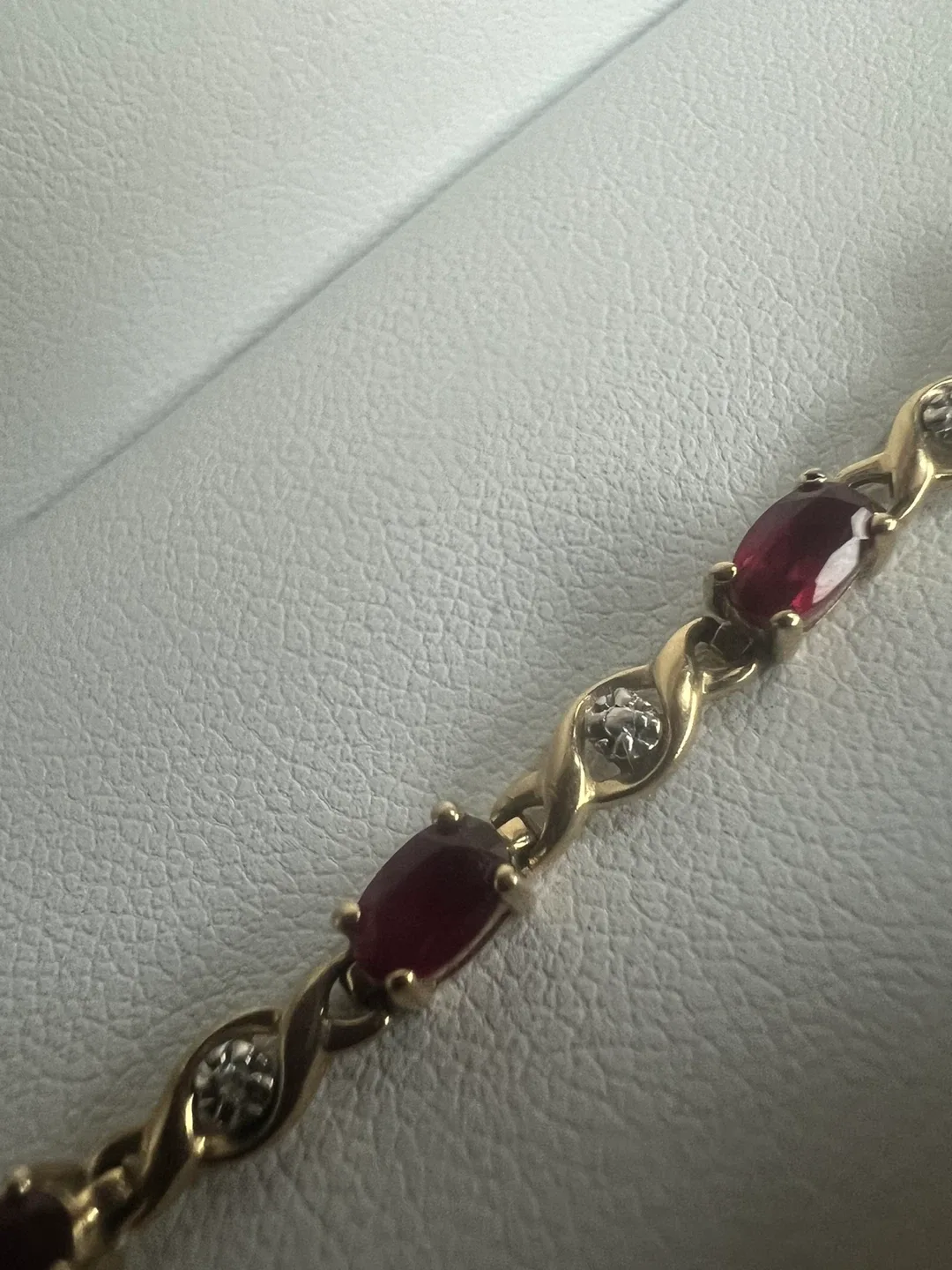 10 k Ruby & Diamond Bracelet in Gold image indicator(6)