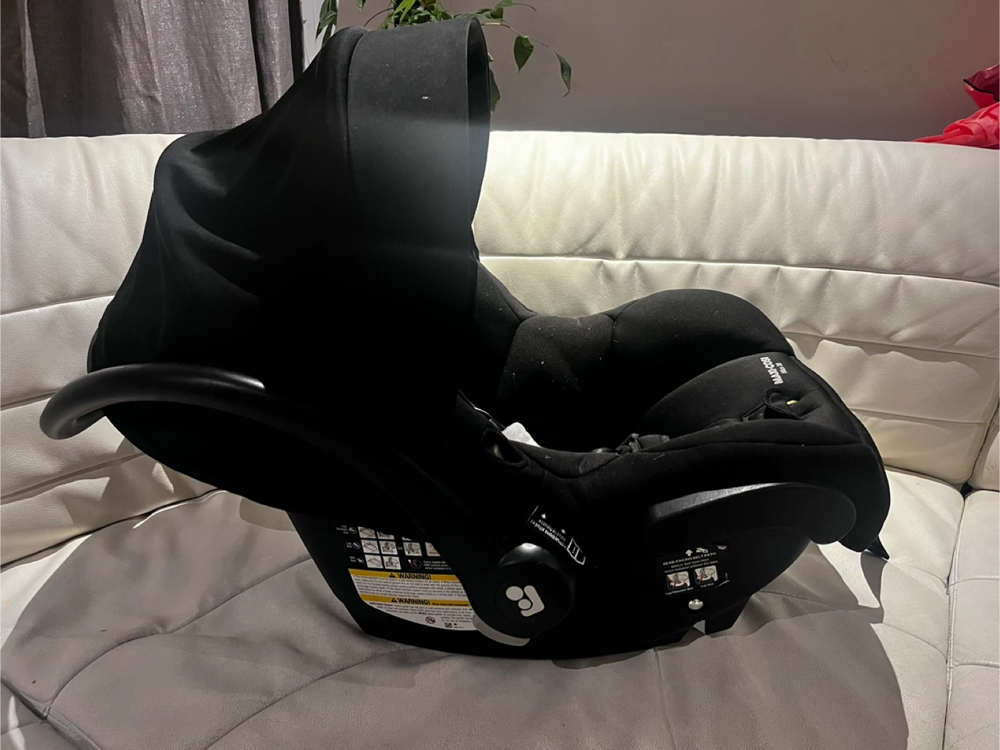 Maxi-cosi Infant Car Seat and Base - photo 5