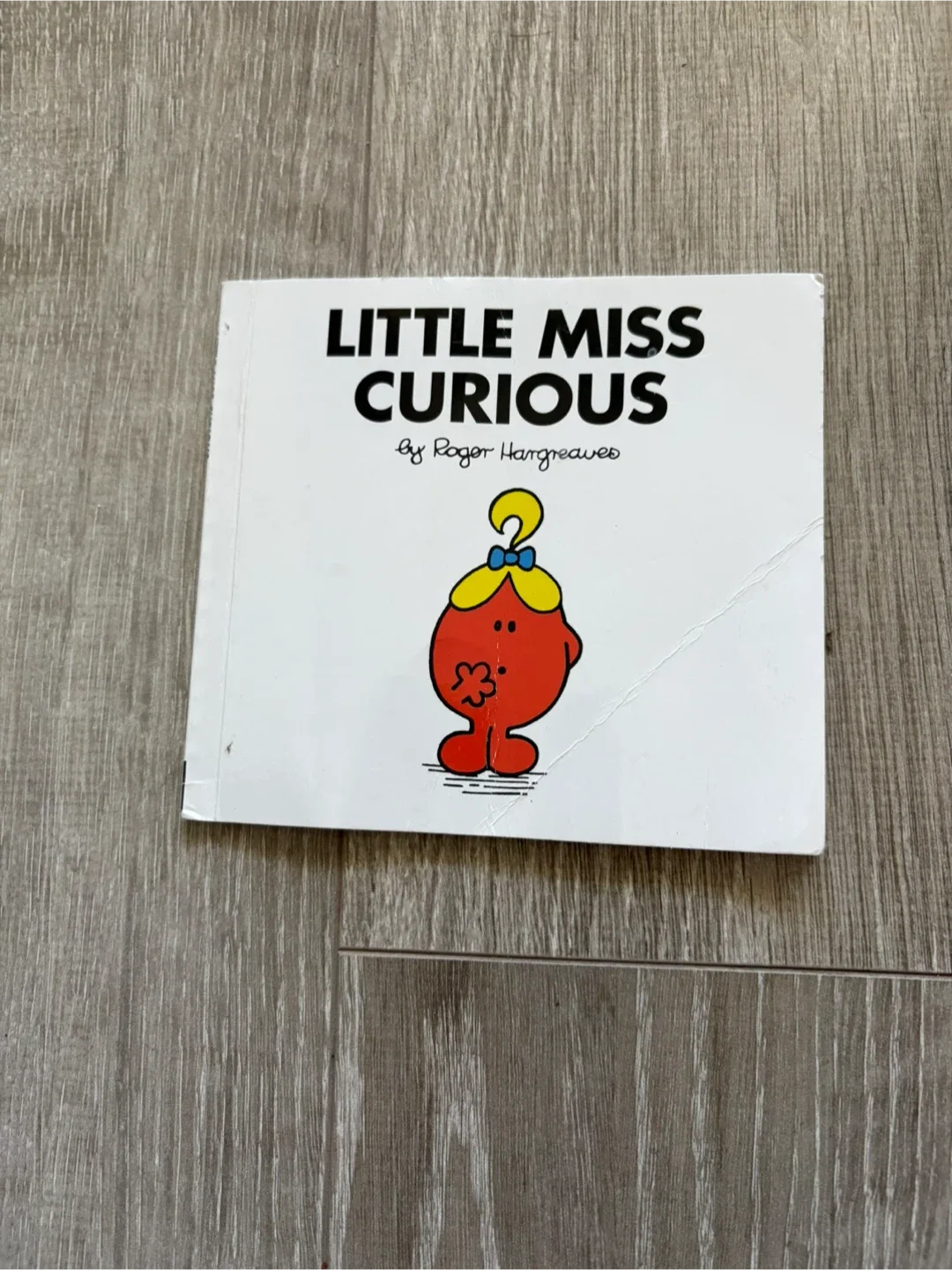 Little Miss Curious by Roger Hargreaves thumbnail