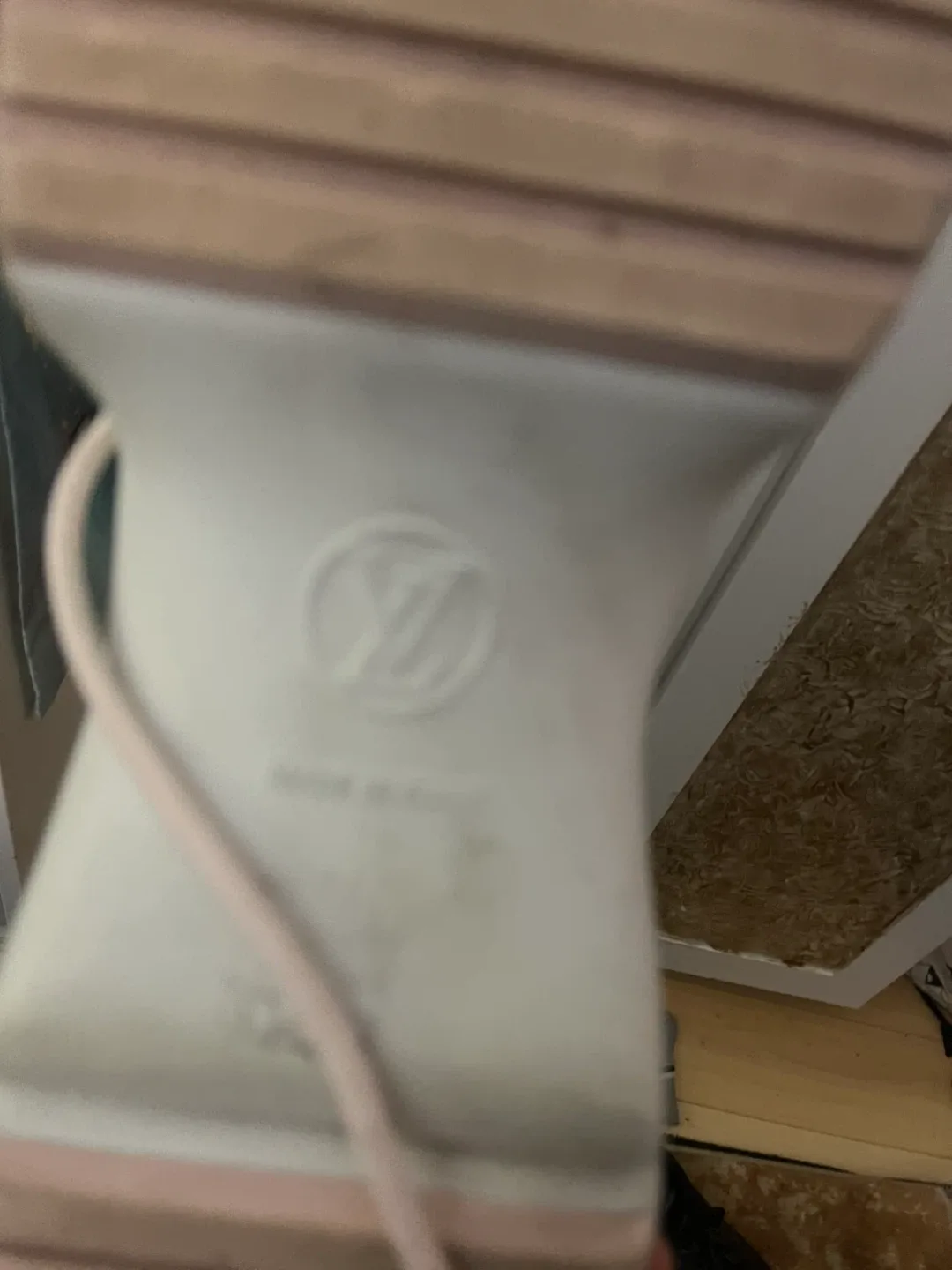 Louis Vuitton LV Archlight Sneaker Size 37 image indicator(4)