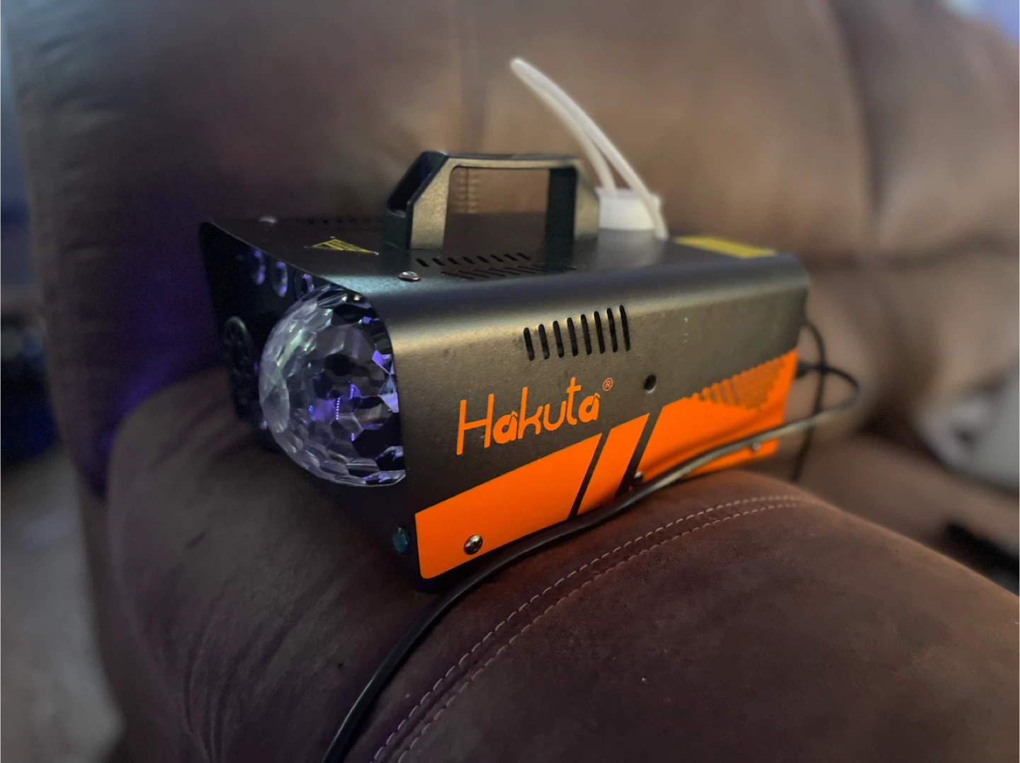 Hakuta Fog Machine with Disco Ball Light