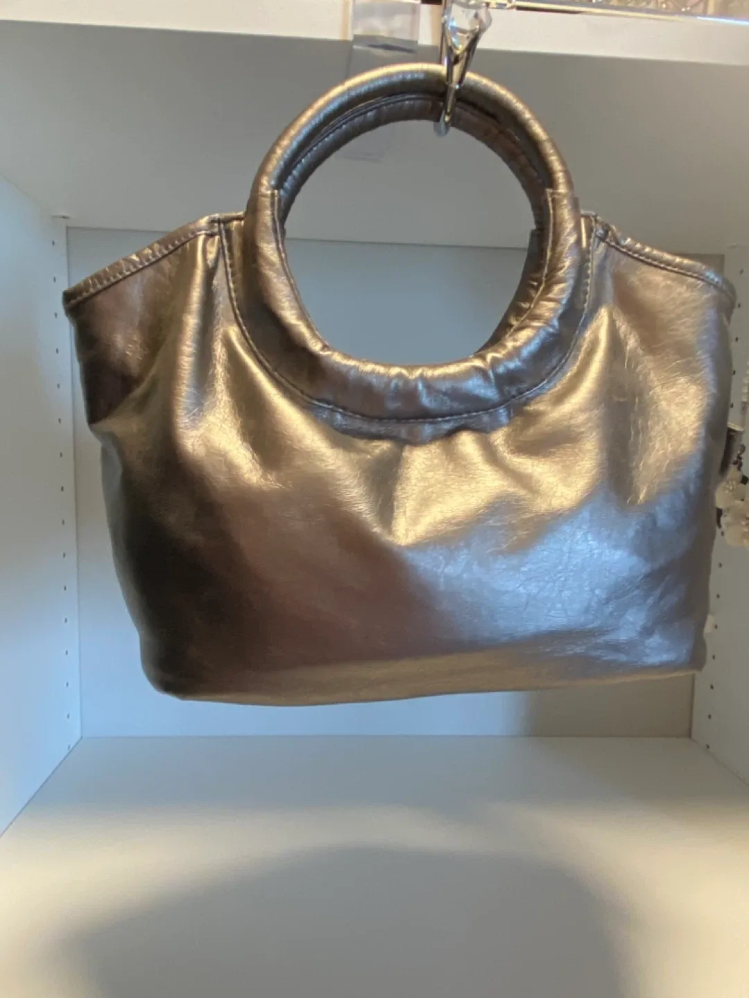 Like New Silver Sequin Handbag image indicator(2)