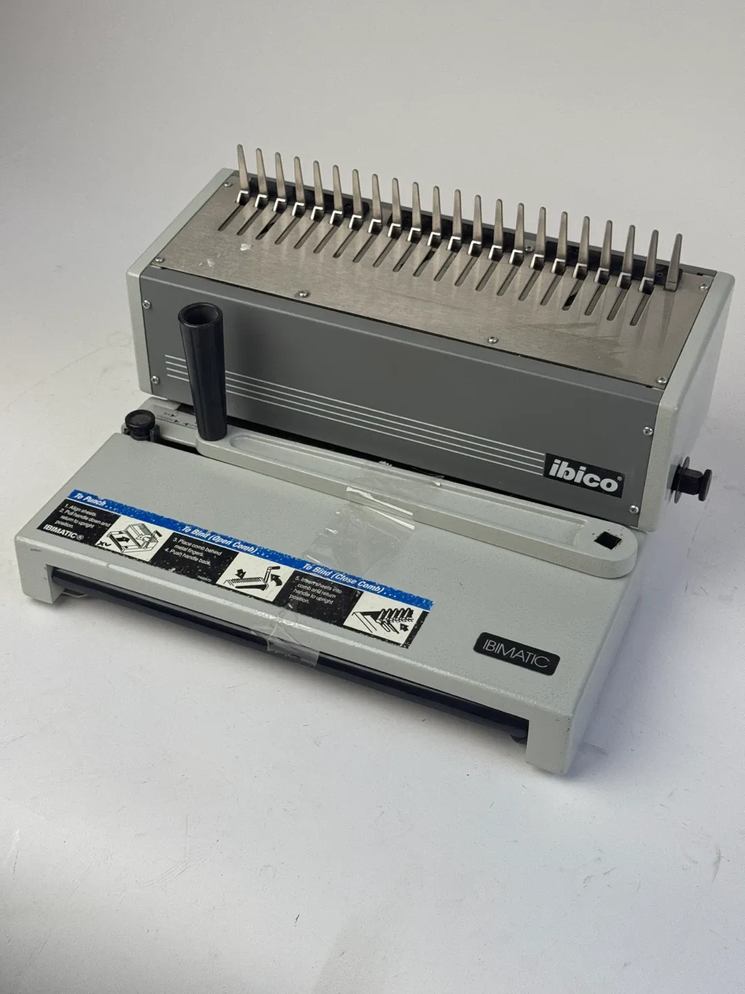 Ibico Ibimatic Comb Binding Machine image indicator(4)