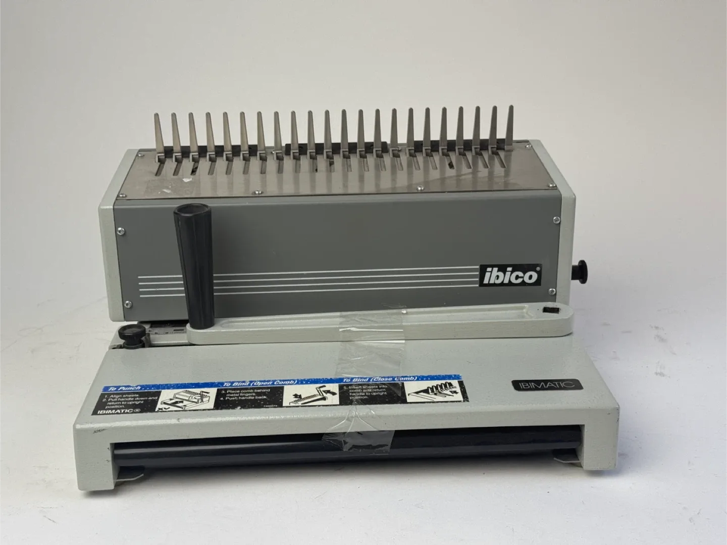 Ibico Ibimatic Comb Binding Machine image indicator(2)