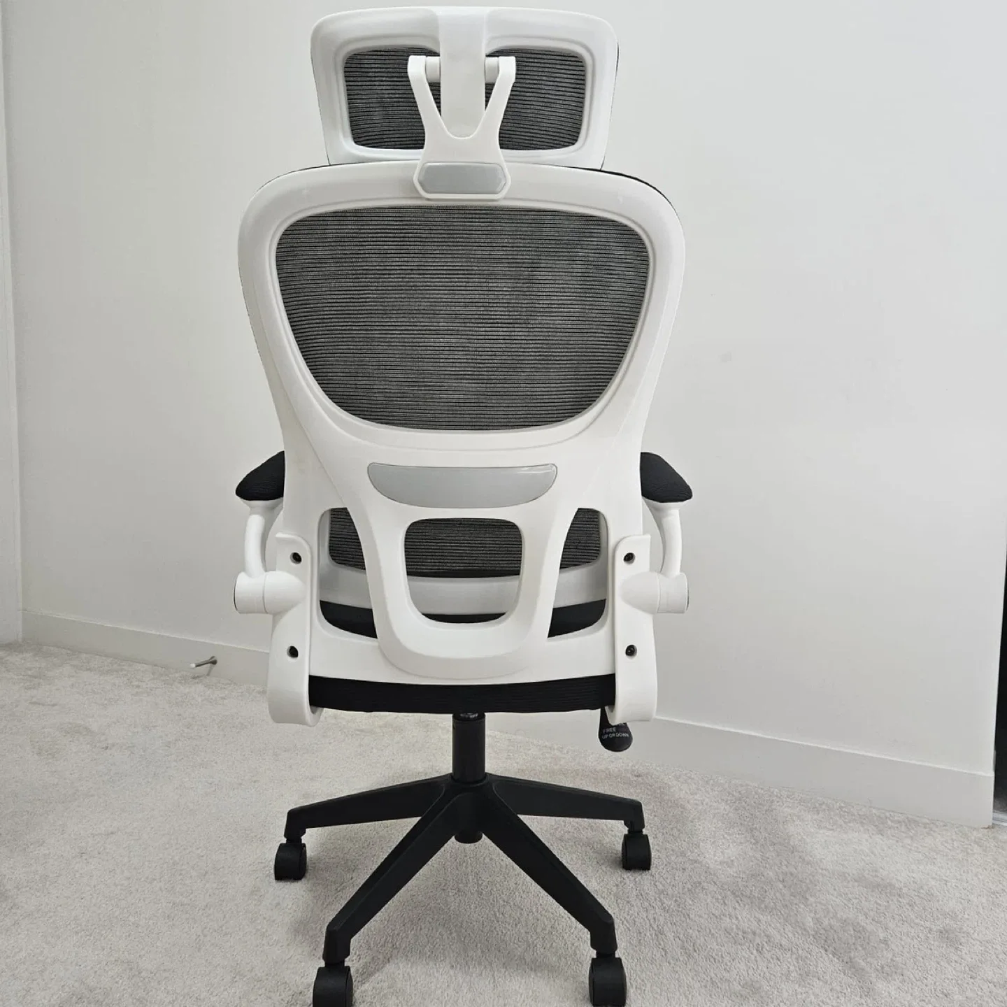 Ergonomic Office Chair - Black Mesh image indicator(3)