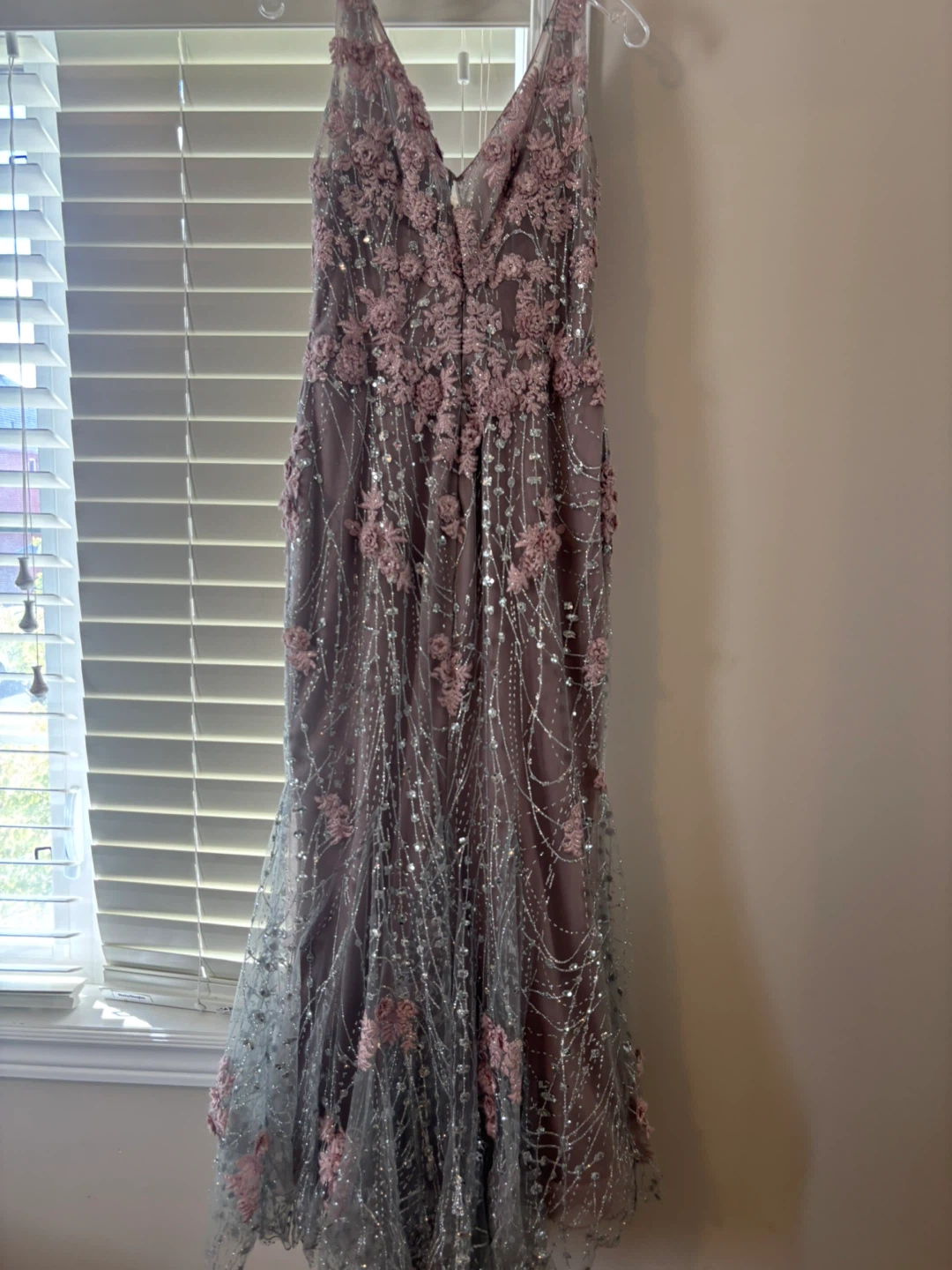 Floral Appliqué Formal Dress - photo 3