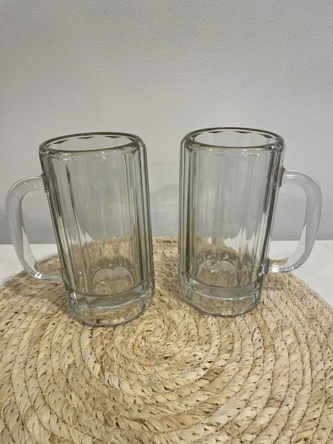 Set of 2 Clear Glass Beer Mugs thumbnail
