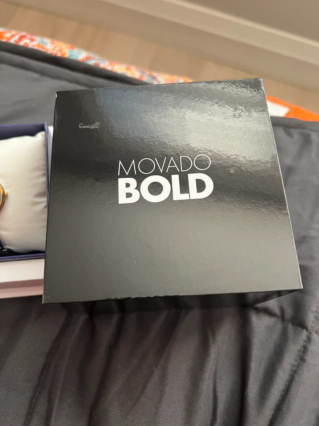 MOVADO ESPERANZO 2 tone women watch image indicator(6)