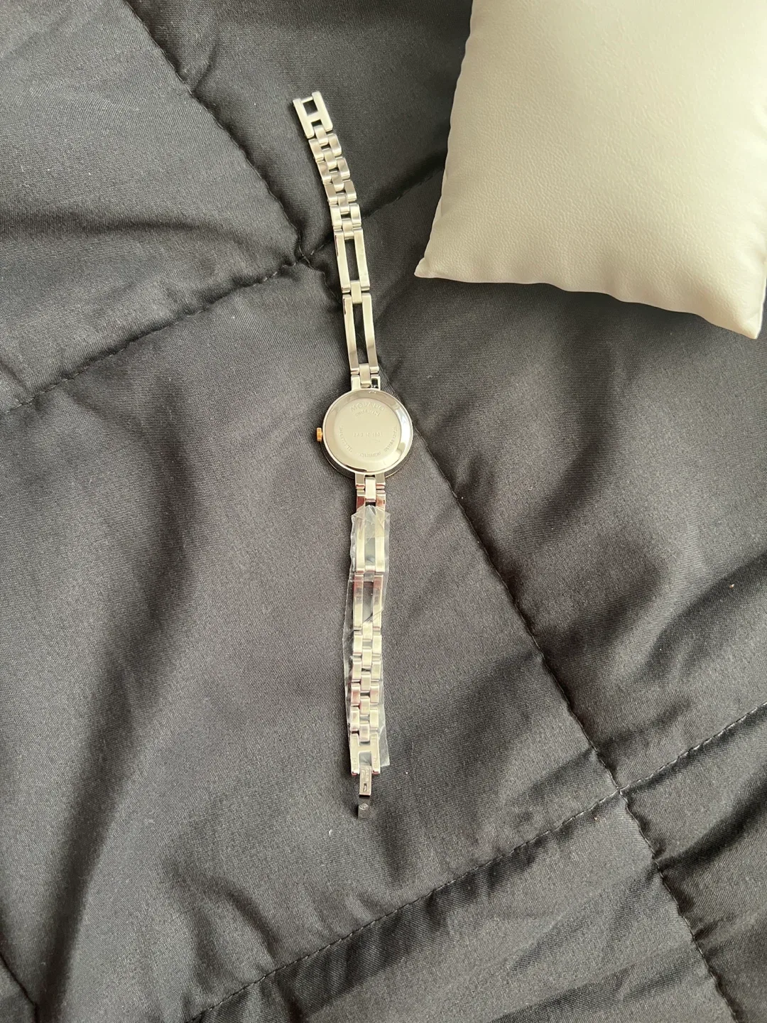 MOVADO ESPERANZO 2 tone women watch image indicator(4)