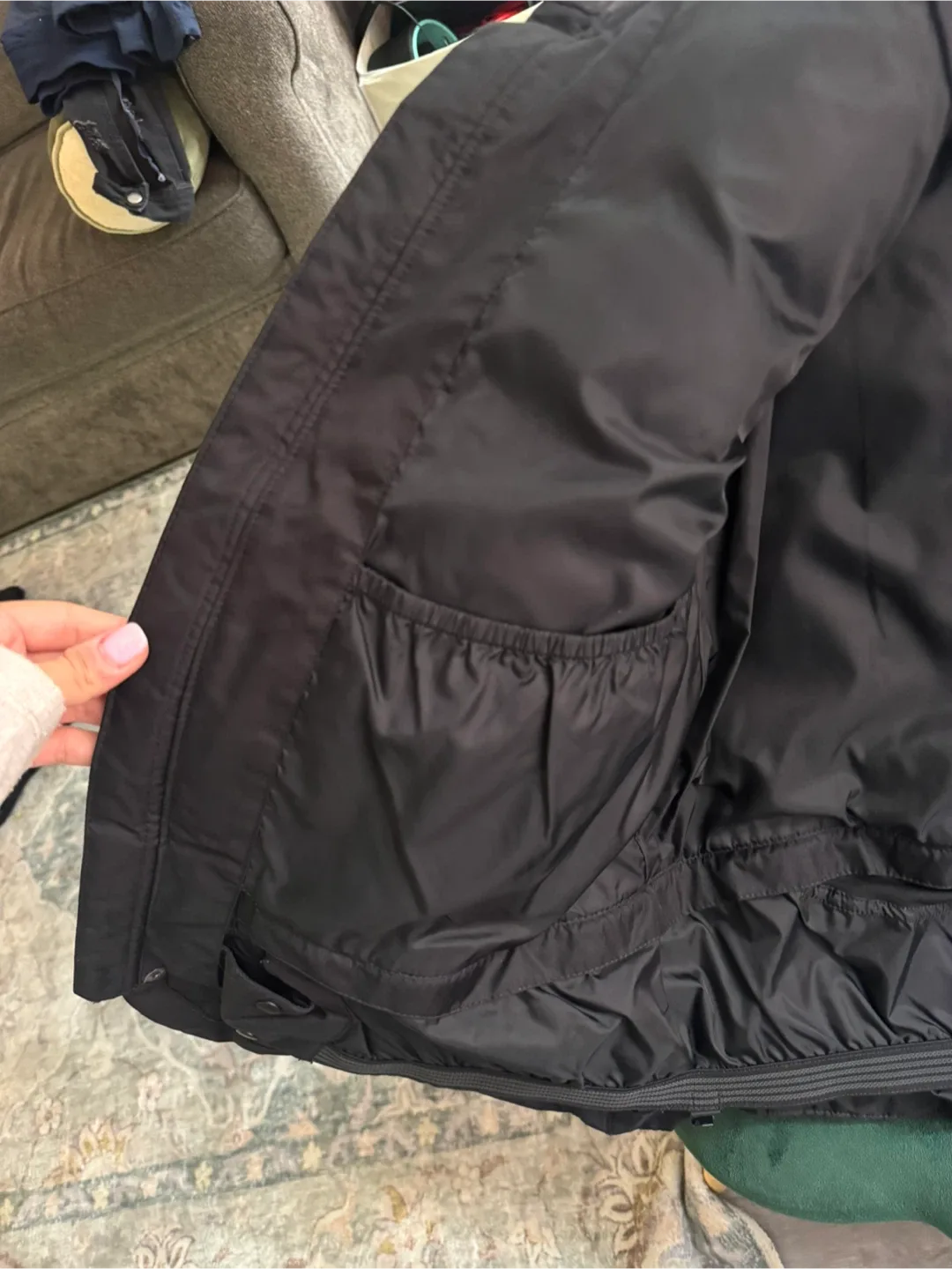 The North Face Black Puffer Jacket image indicator(6)