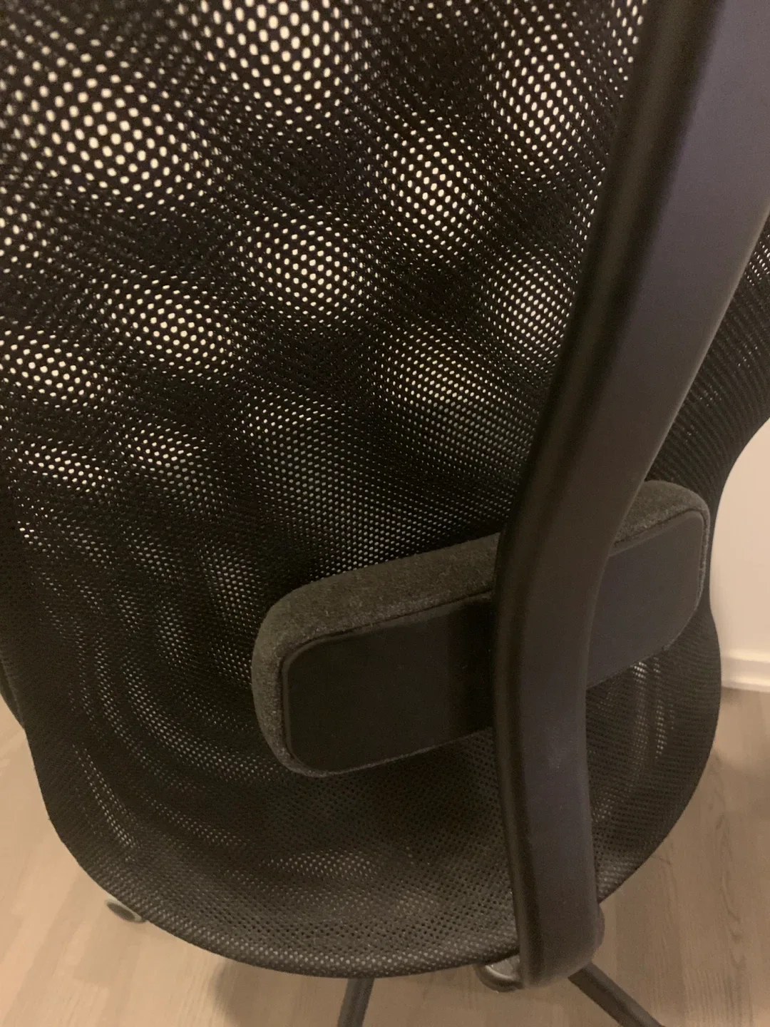 IKEA Ergonomic Office Chair - Grey image indicator(3)