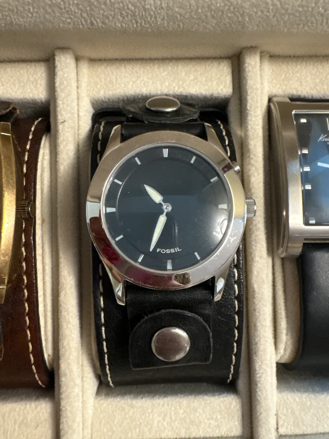 Fossil & ESQ Watches image indicator(6)