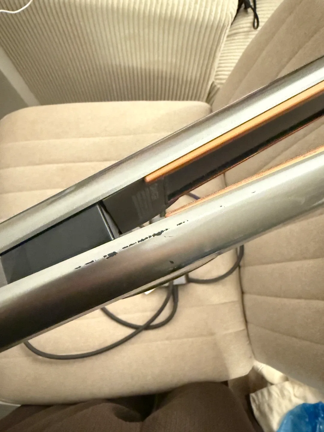 Dyson Airstrait image indicator(3)