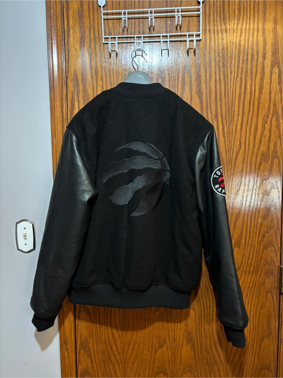 Toronto Raptors NBA Champions Varsity Jacket - photo 2
