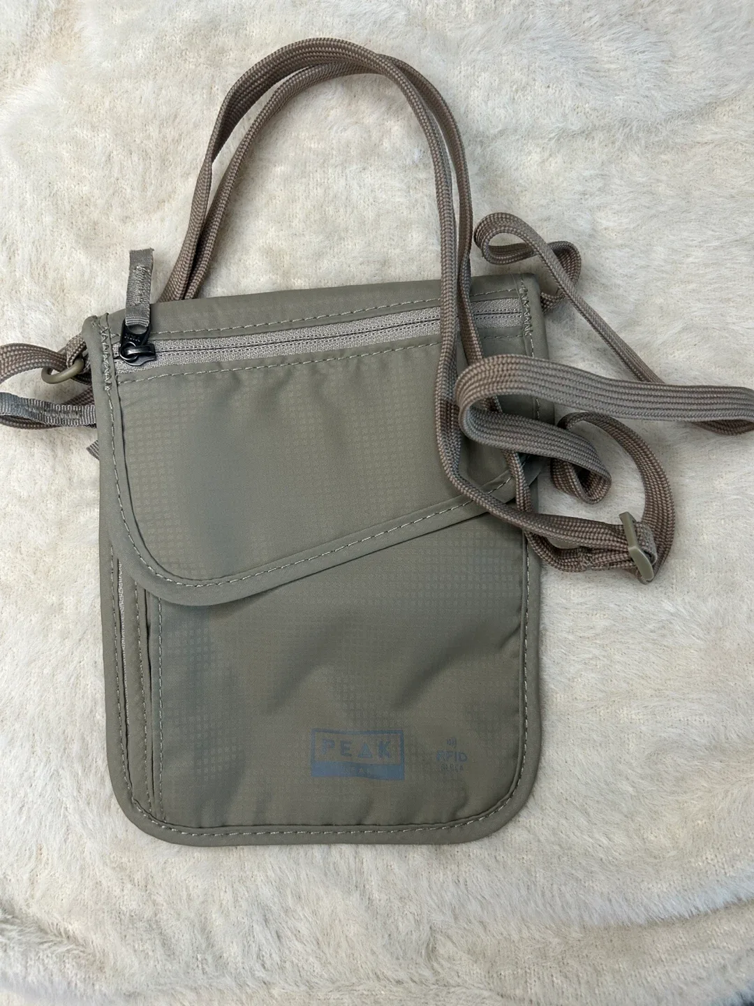 Peak Design - RFID blocking bag thumbnail