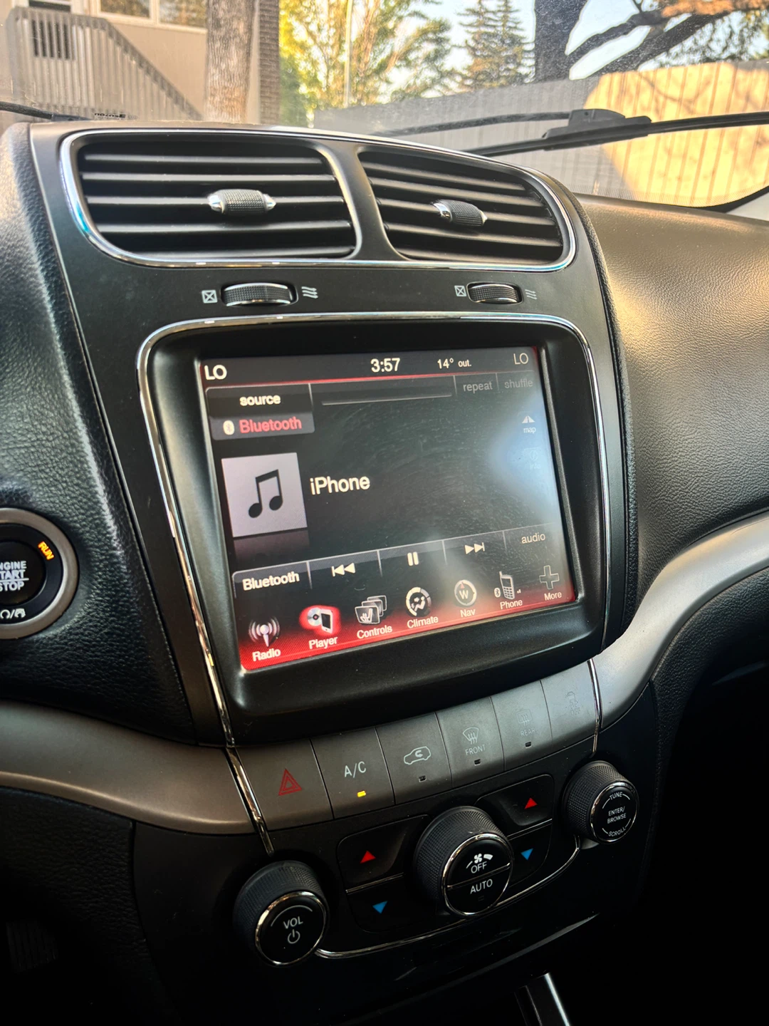 Car - photo 4