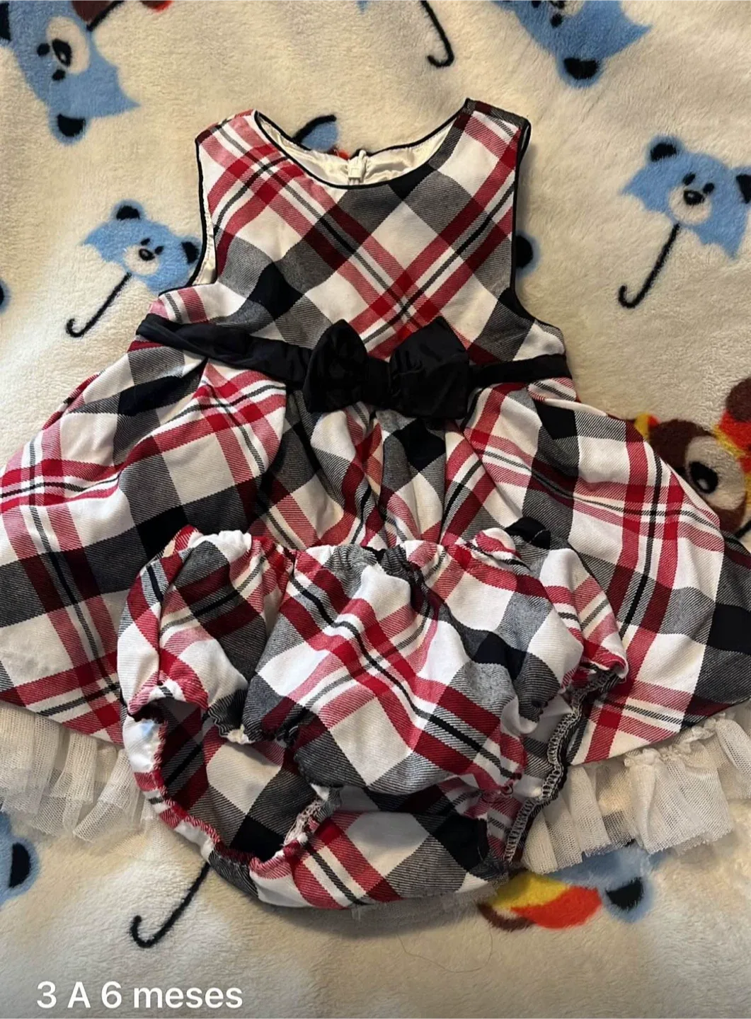 Baby Clothes Bundle (0-12 Months) image indicator(10)