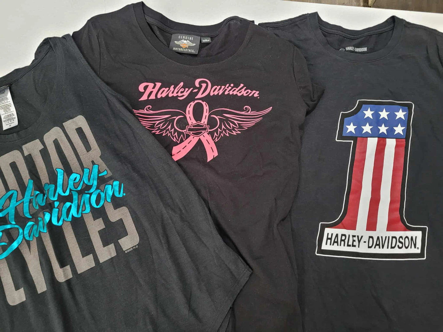 Harley-Davidson Black T-Shirts - Size M