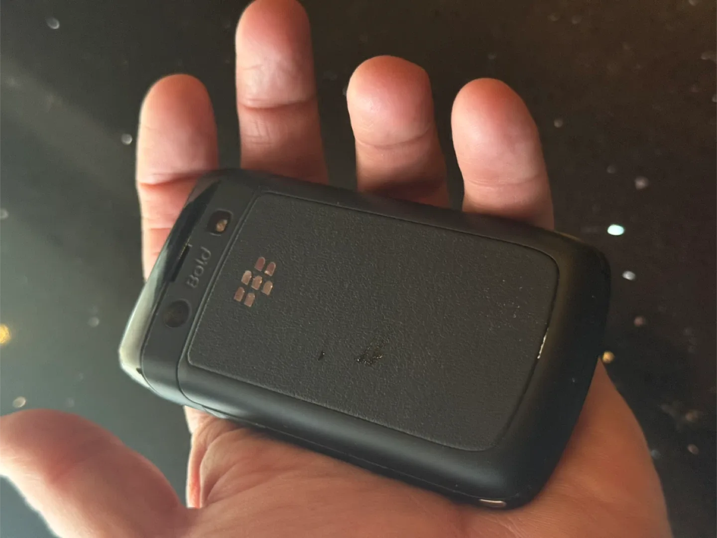 BlackBerry Bold Vintage Smartphone image indicator(3)