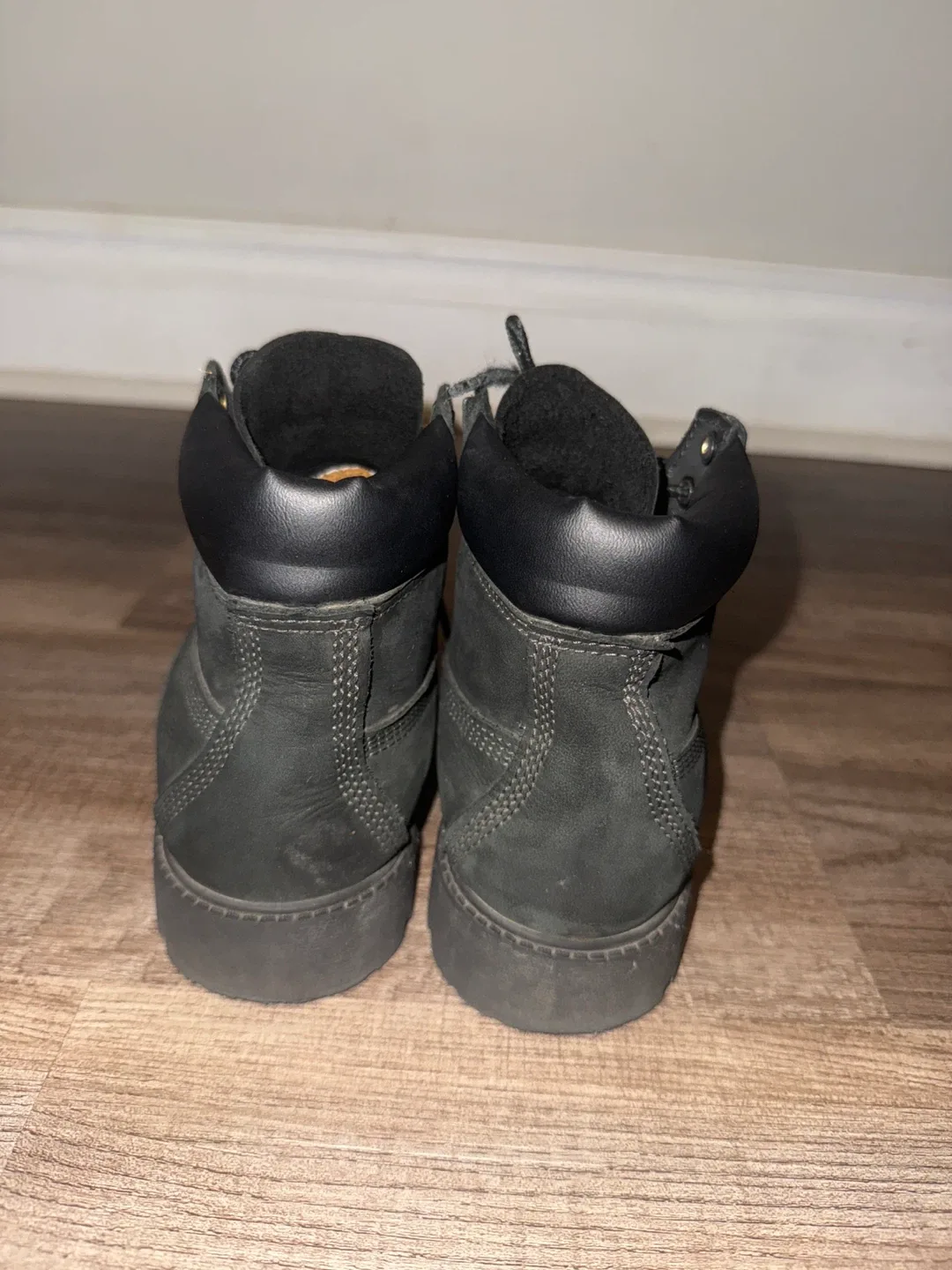 Timberland Youth Size 3 Black Boots image indicator(5)