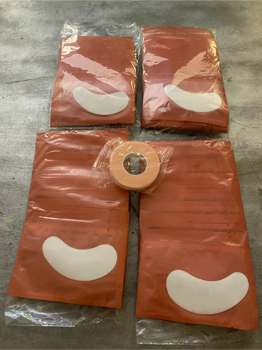 Eye Gel Patches for Eyelash Extensions thumbnail