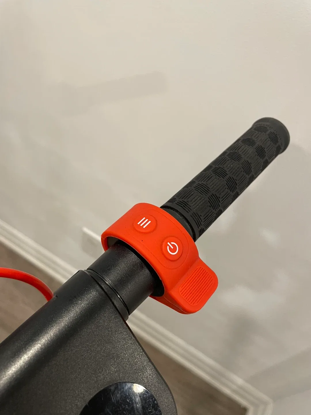 Roller X7 Electric Scooter image indicator(2)