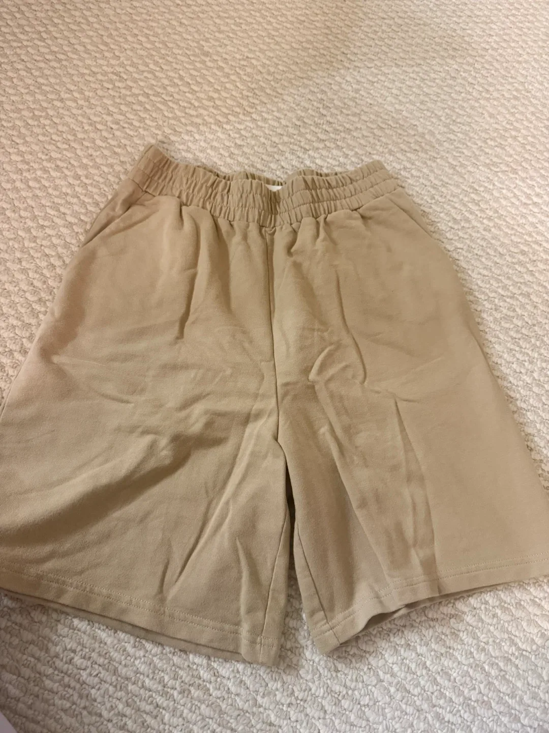 Oak + Fort Beige Shorts - Size S thumbnail