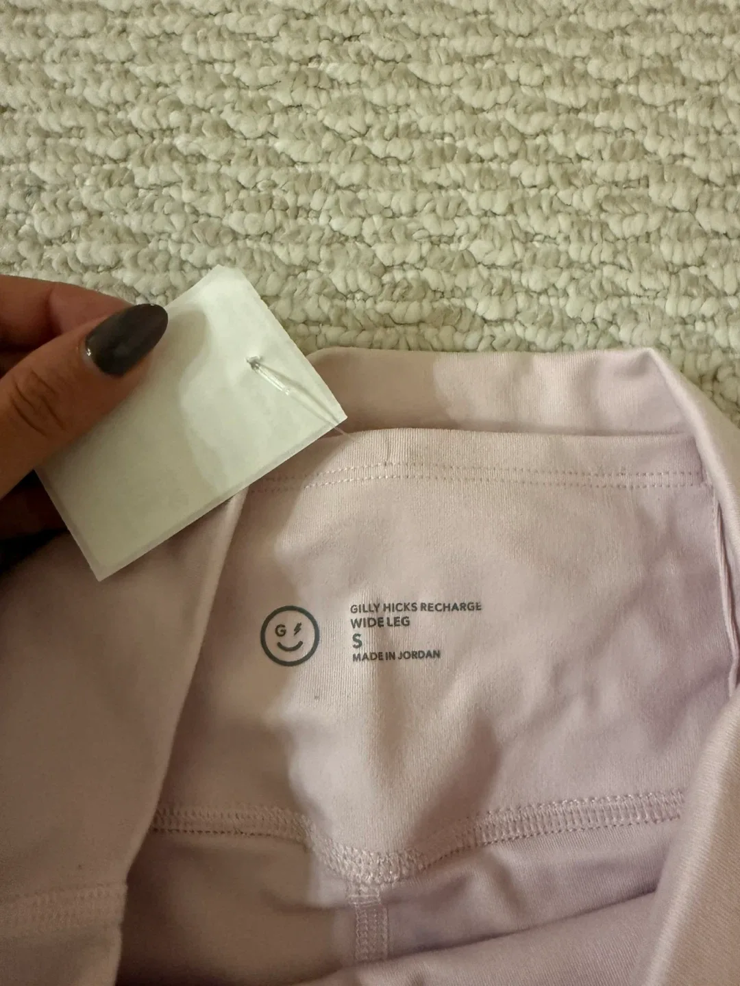 Gilly Hicks baby pink yoga pants - brand new image indicator(3)