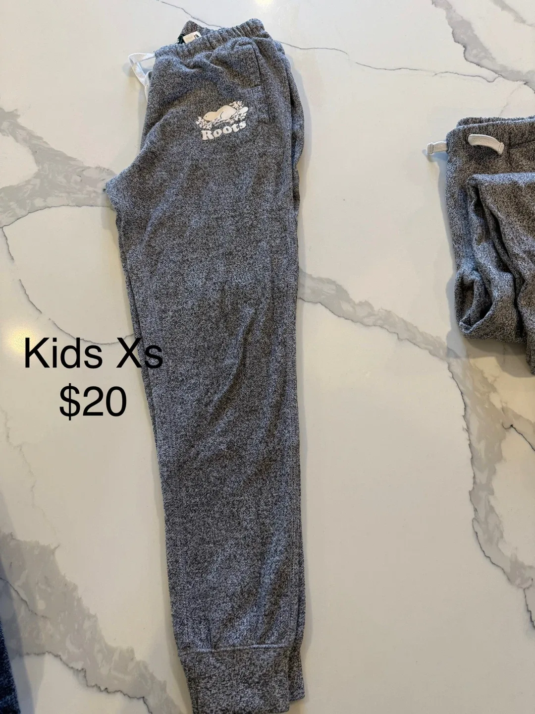 Roots Kids Grey Sweatpants & Shorts - Size 14/XS image indicator(4)
