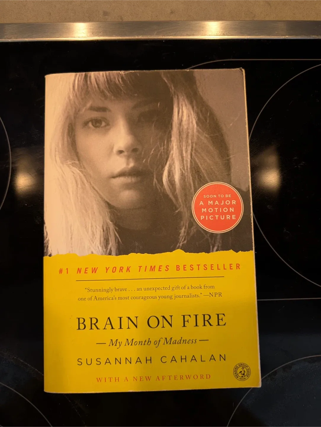 Assorted books & Fiction Books image indicator(6)