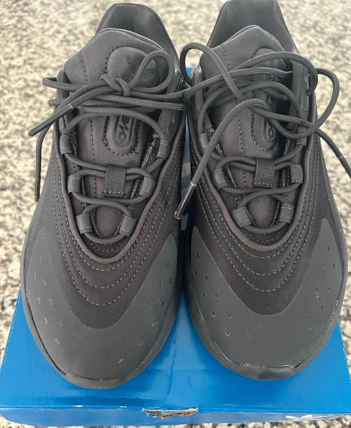 Adidas Ozeli J Sneakers - Size 5 US - photo 2