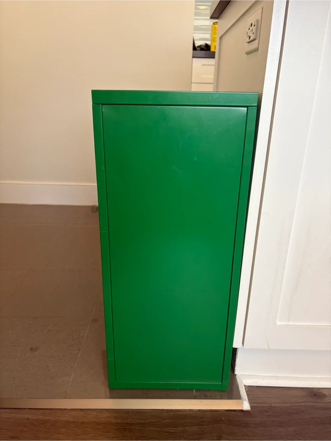Green Metal Filing Cabinet with 6 Drawers image indicator(3)