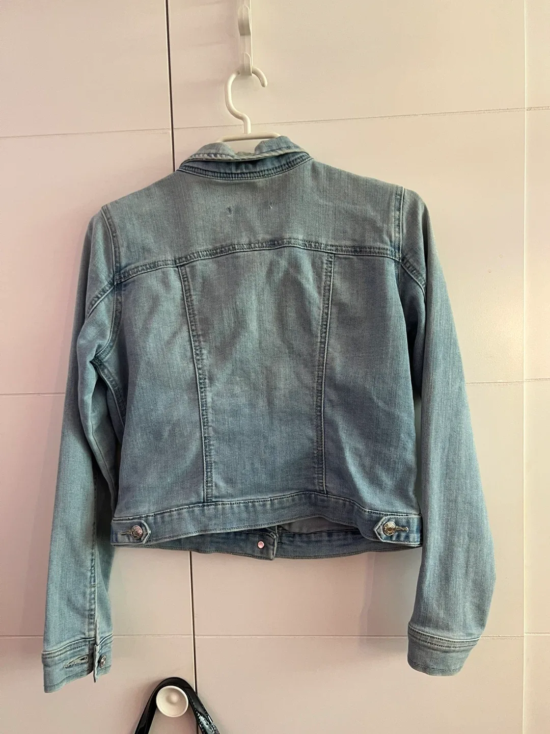 2 Vintage Denim Jackets- Size M image indicator(5)