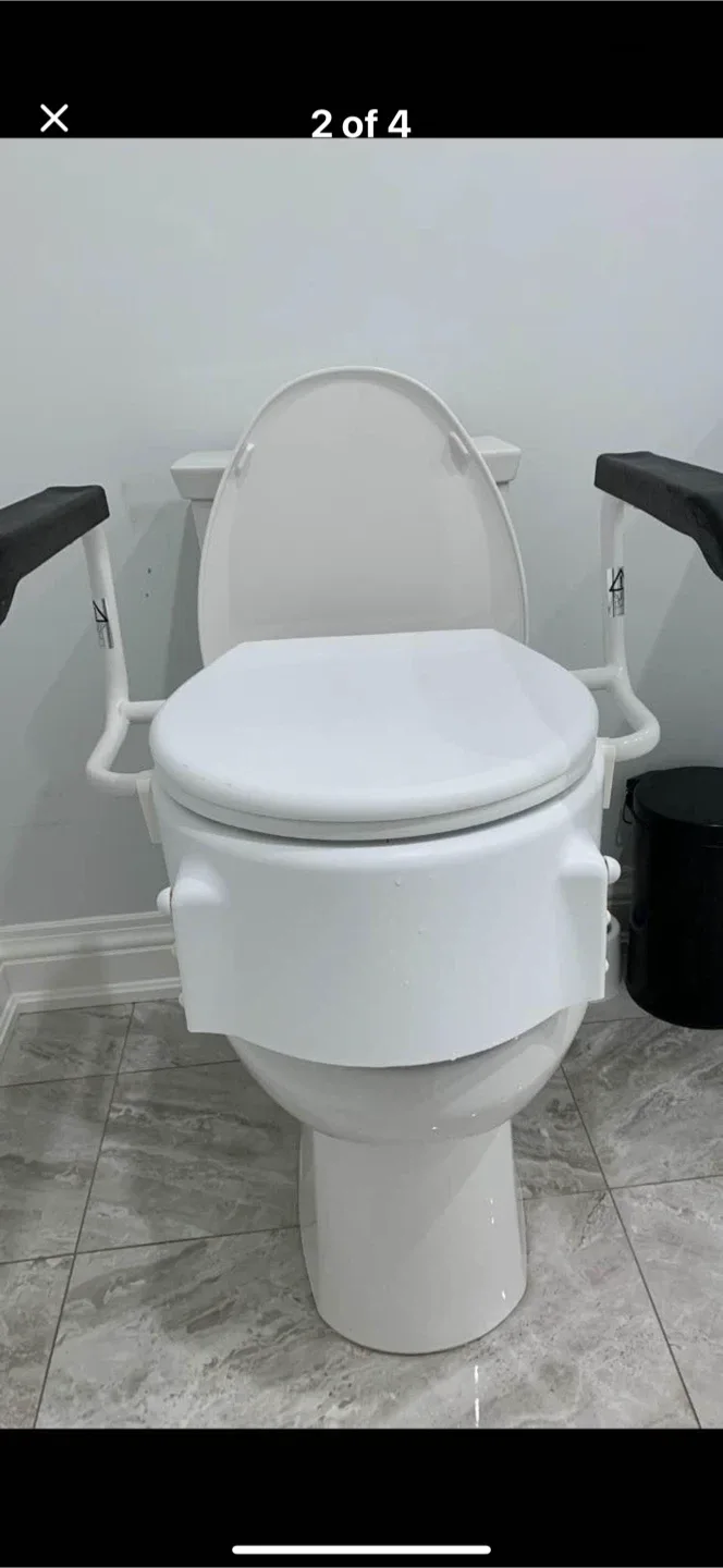 Raised Toilet Seat with Arms image indicator(2)