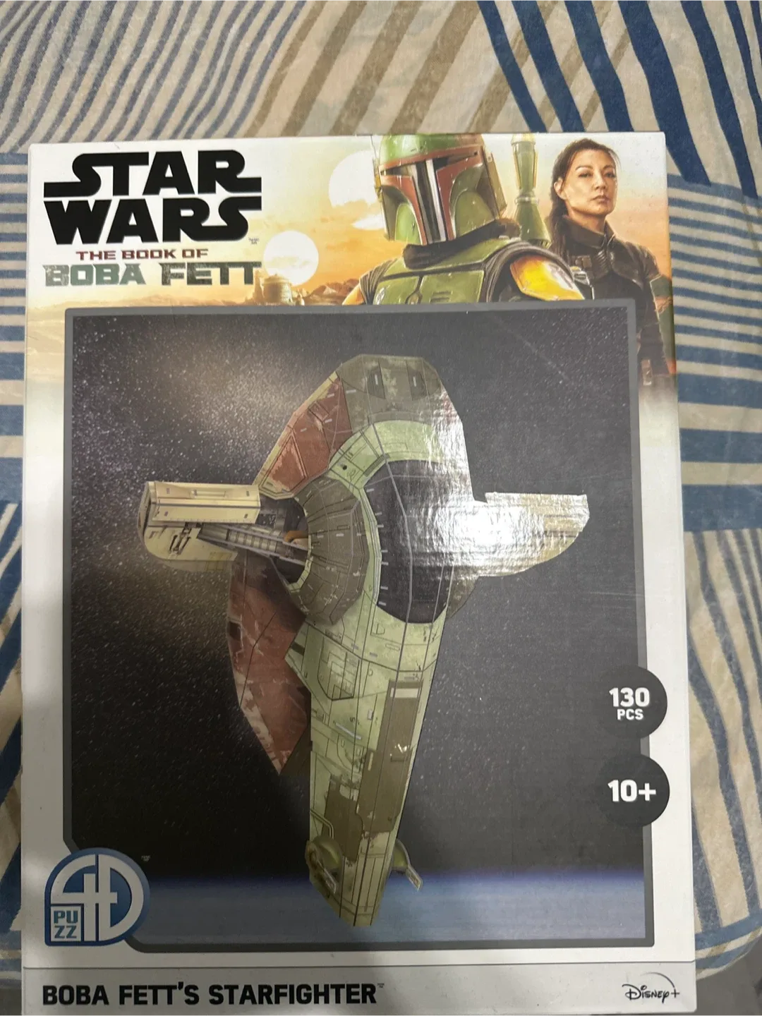 Star Wars Boba Fett's Starfighter Cardstock Model Kit thumbnail