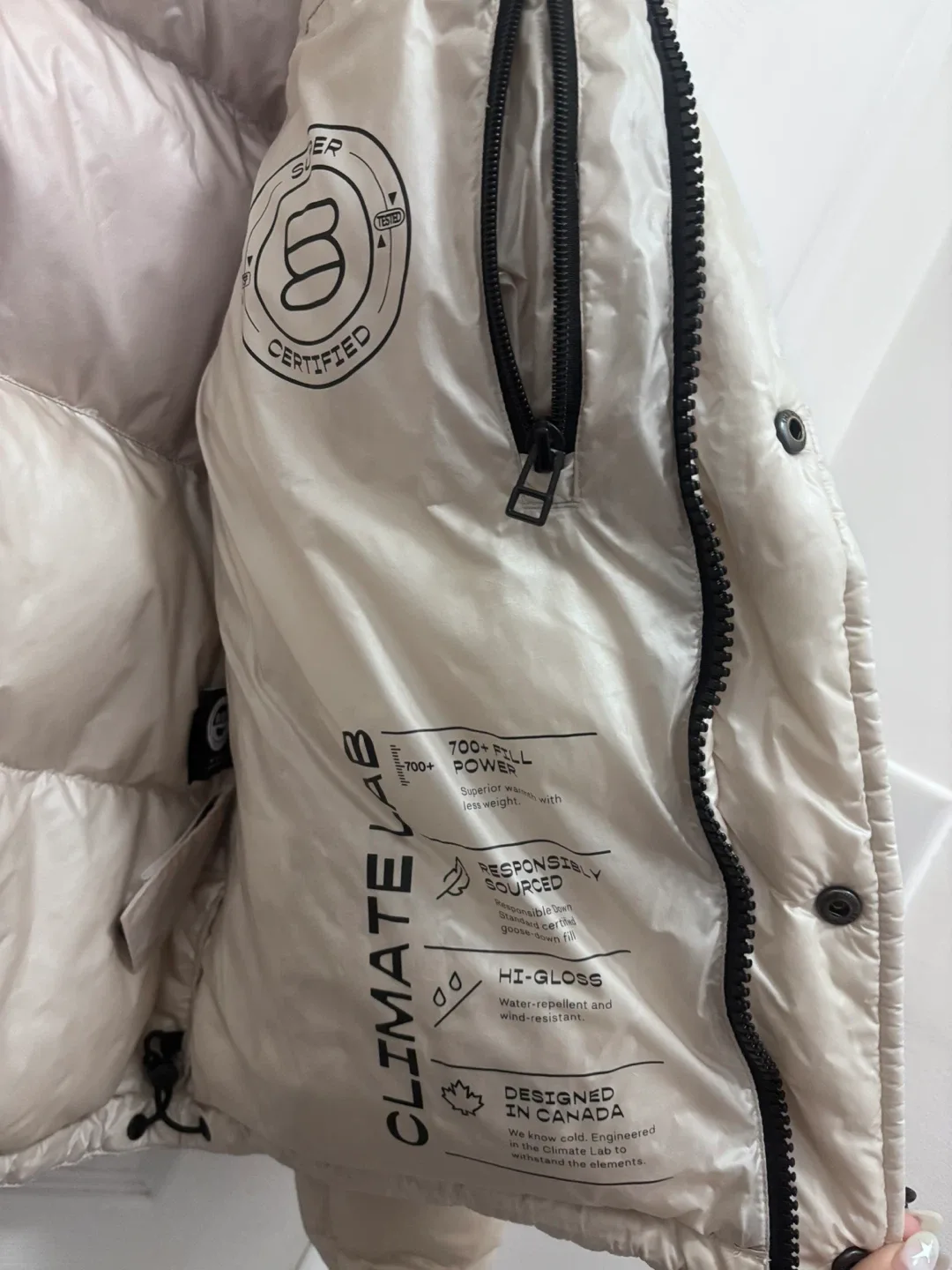 Aritzia The Super Puff™ Shorty 2XS image indicator(5)